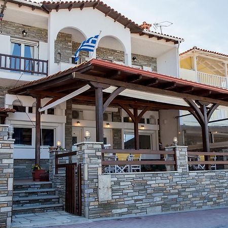 Stergios Beach House 奥马斯帕纳吉亚斯 外观 照片